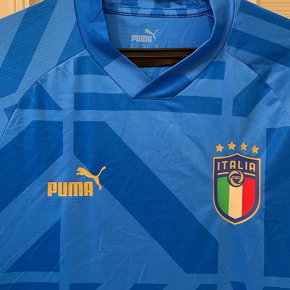 EUC PUMA ITALIA (Italy) 2022 Pre-Match Jersey, Size SM - Picture 3 of 7